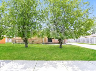 209 E Myrick Ave, Addison, IL 60101