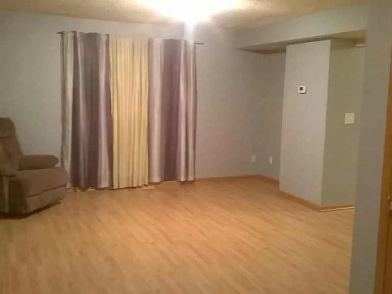 601 Broadway Ave — Photo 7