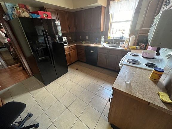 5th image of 333 E 18th Ave #333