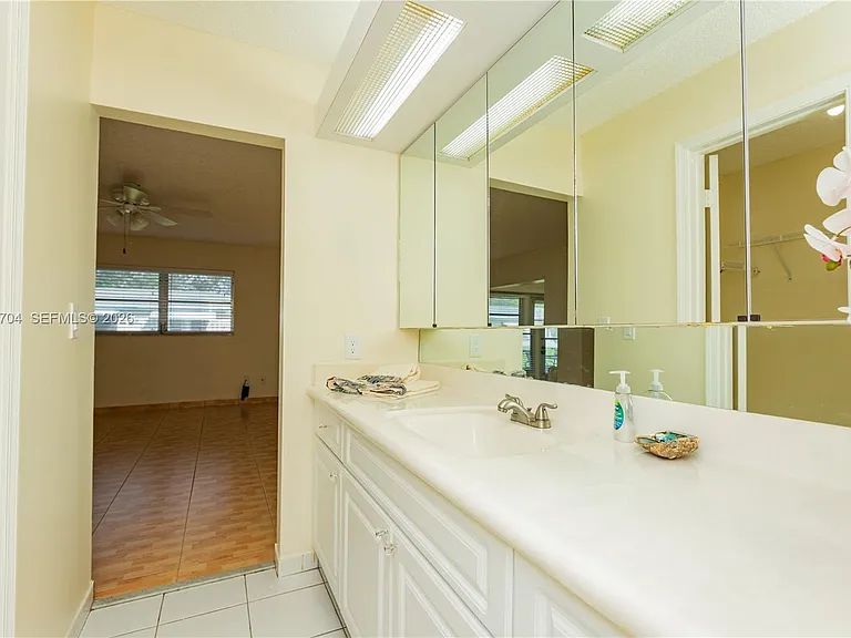 1055 NW 83rd Ave #C47 — Photo 20