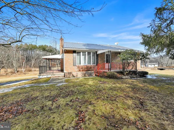 279 Meadow Dr, Auburn, PA 17922