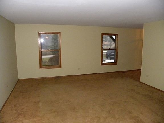 3rd image of 38957 N Cedar Valley Dr
