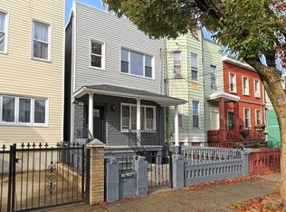 108 Essex St, Brooklyn, NY 11208