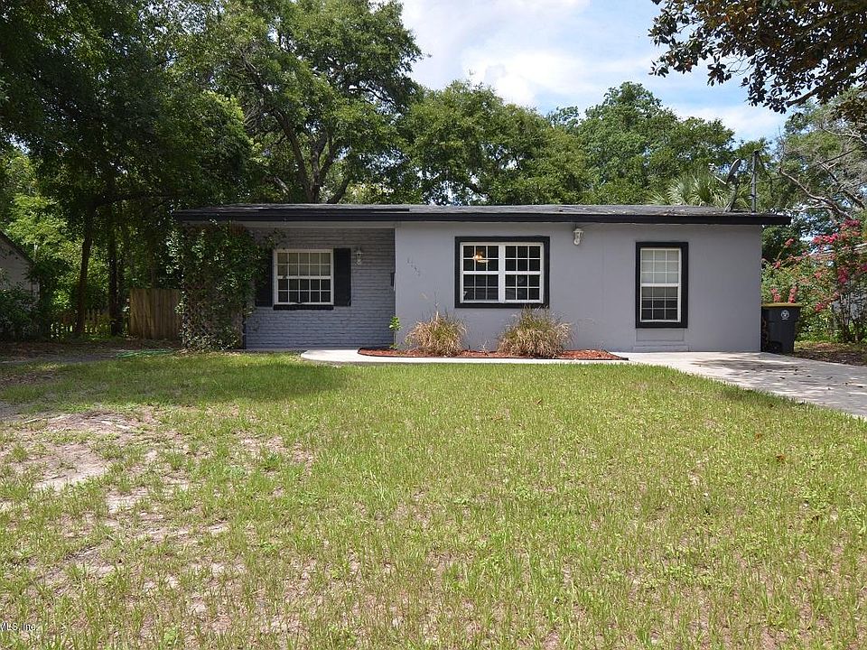 1st image of 6180 Mercer Cir E
