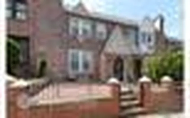 Rented by Bohemia Realty Group | media 54