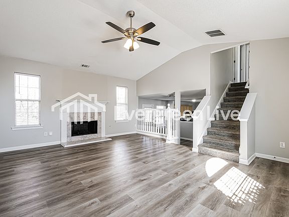 4th image of 7144 Oakwood Cir