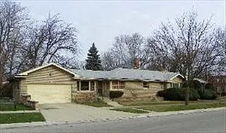 2200 W 96th St photo 1