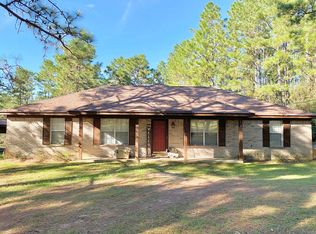 8170 Elizabeth St, Citronelle, AL 36522