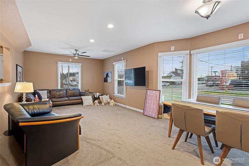 5th image of 520 O Avenue