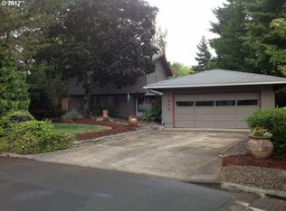 1890 SW 217th Ave, Beaverton, OR 97006