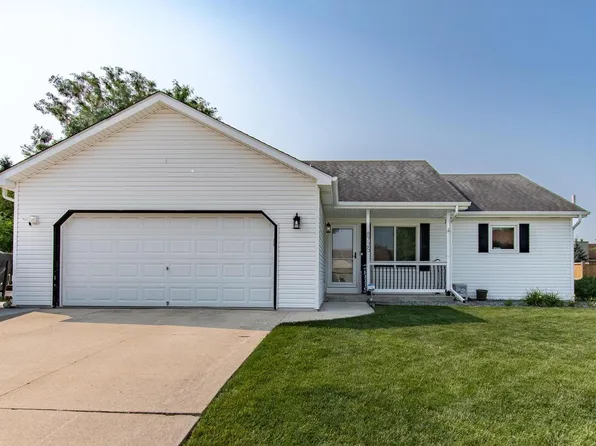 8725 Camelot TRACE, Sturtevant, WI 53177