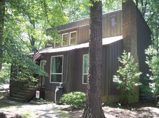 304 Abbey Ln, Cary, NC 27511