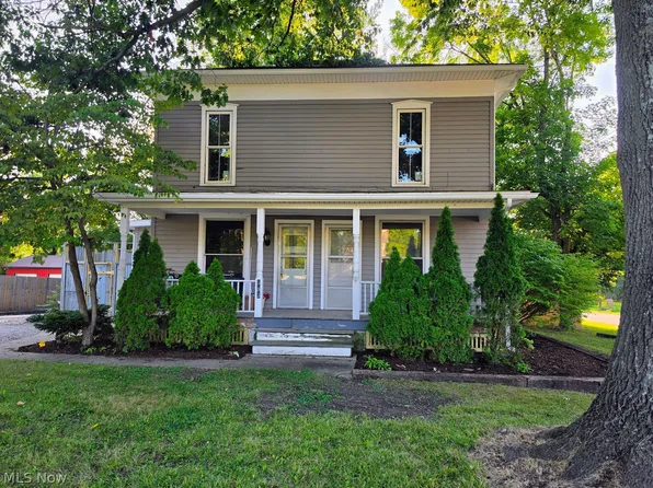 583 Lake Rd, Chippewa Lake, OH 44215