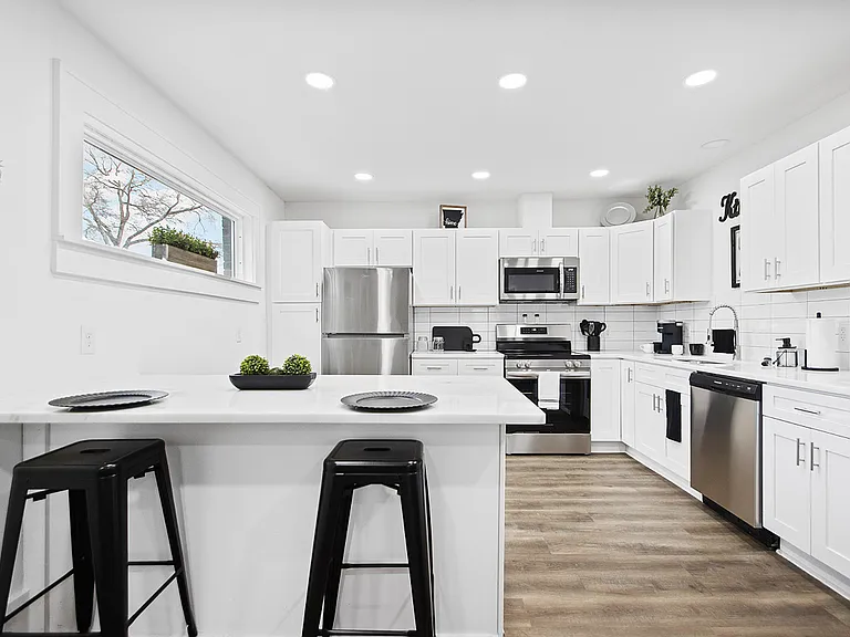 101 Skyline Dr #101 — Photo 9