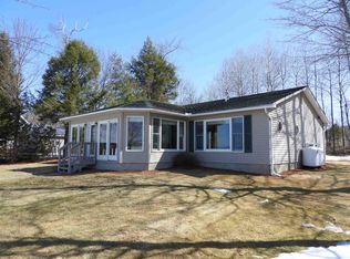 83 Lindsay Road Ext, Newport, VT 05855
