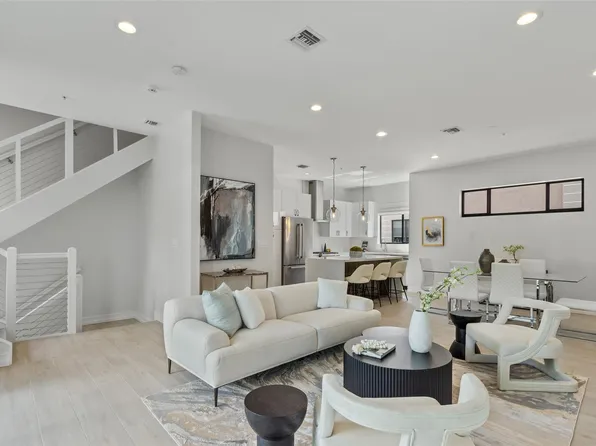 835 NE 17th Terrace #7, Fort Lauderdale, FL 33304
