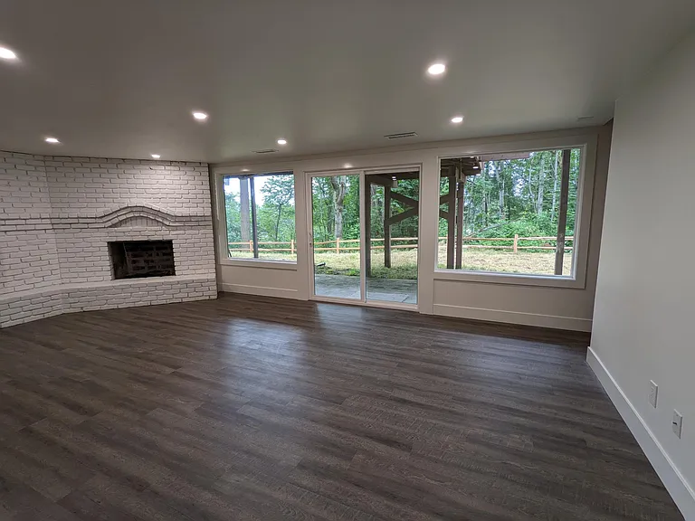 Living area connects to yard