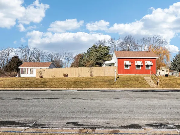 114 East Spaulding STREET, Watertown, WI 53098