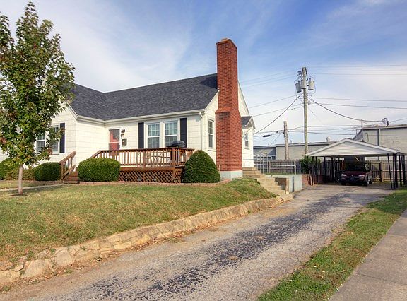3rd image of 43 Colonial Ct
