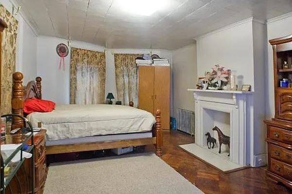 Sold by Fillmore | media 7