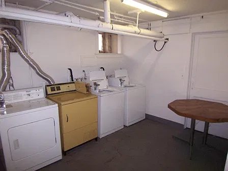 Studio, $925 — Photo 2