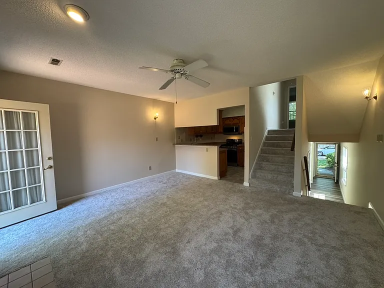 639 Todd Trl — Photo 4