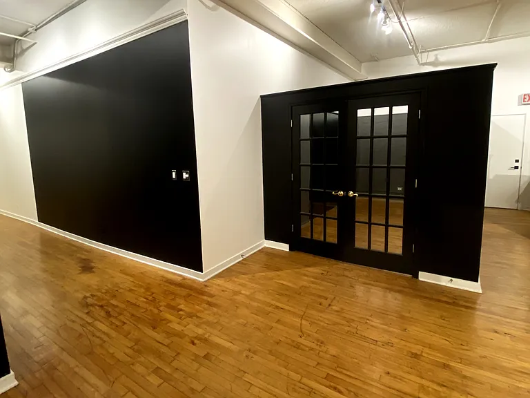 17 N Elizabeth St #2R — Photo 13