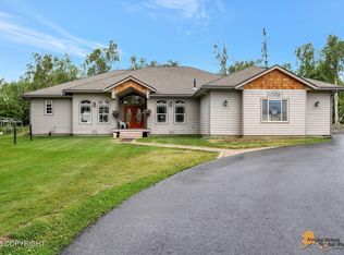 3355 S Charming Valley Loop, Palmer, AK 99645