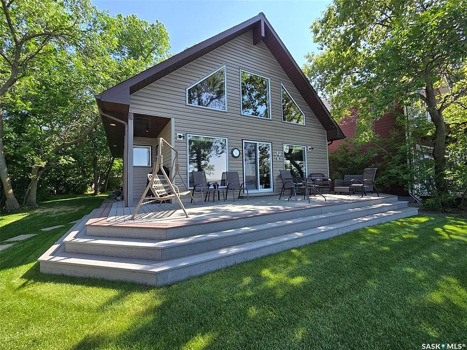 1st image of 106 Seashell ROAD