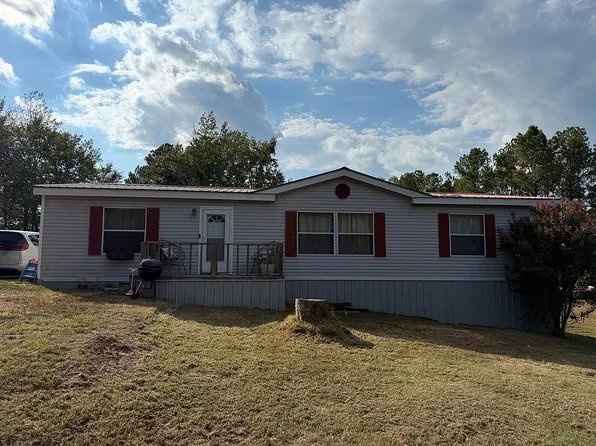 16981 Natchez Trace Rd, Lexington, TN 38351