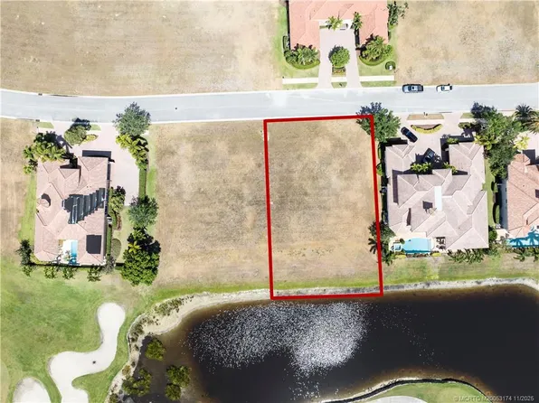 110 SE Mira Lavella Port St, Pt Saint Lucie, FL 34984