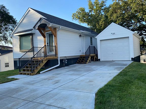 Custom built new raised ranch home with oversized garage