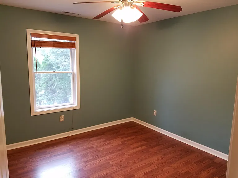 110 Sleeping Giant Dr — Photo 32