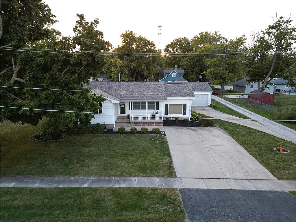 106 Orchard St photo 1