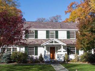15 Metacomet Rd, Newton, MA 02468