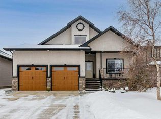 7 S Laurel Rd, Sylvan Lake, AB T4S2P5
