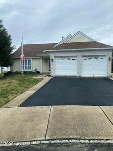 5 Corfu Court, Toms River, NJ, 08757