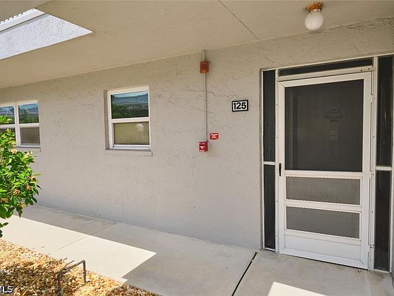 4th image of 6777 Winkler Rd #125