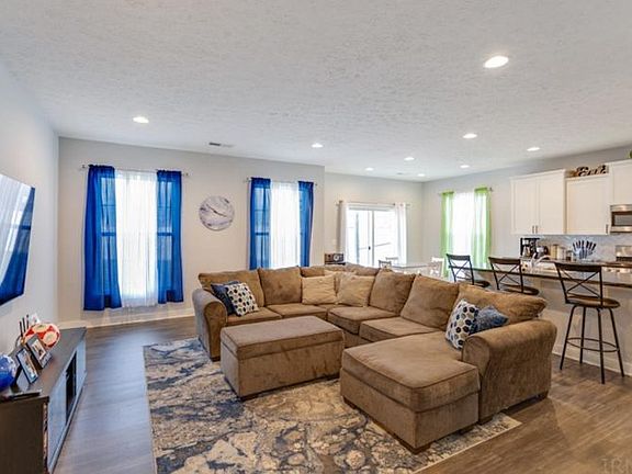 4th image of 2444 Antilles Dr