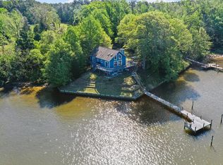 1 Oyster Shell Ln, Callao, VA 22435