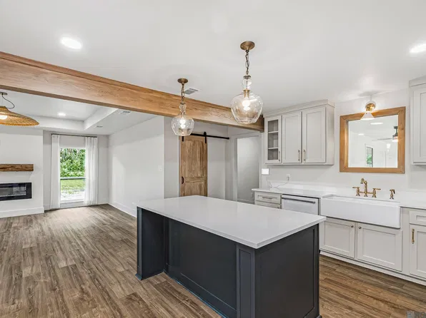 17739 Greenwell Springs Rd, Greenwell Springs, LA 70739