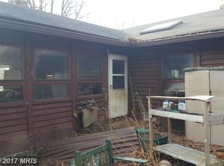 15072 Clover Hill Rd, Waterford, VA 20197