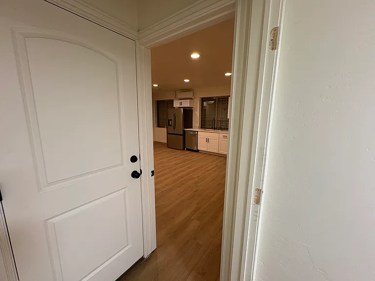 5695 W Shady Pine Ln #B — Photo 6