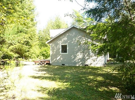 4th image of 158 Glacier Dr