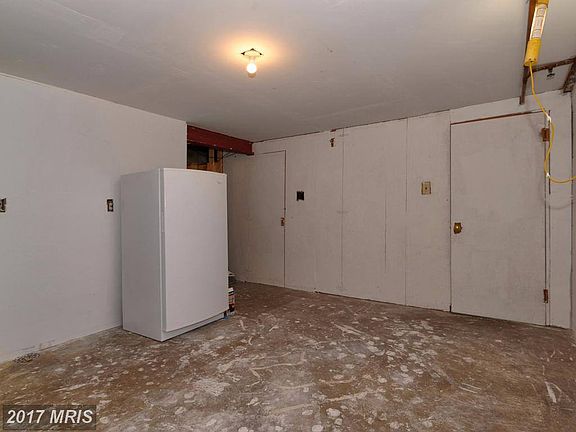 5th image of 120 Manassas Ave