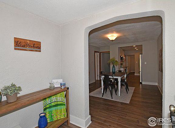 2nd image of 542 Roosevelt Ave