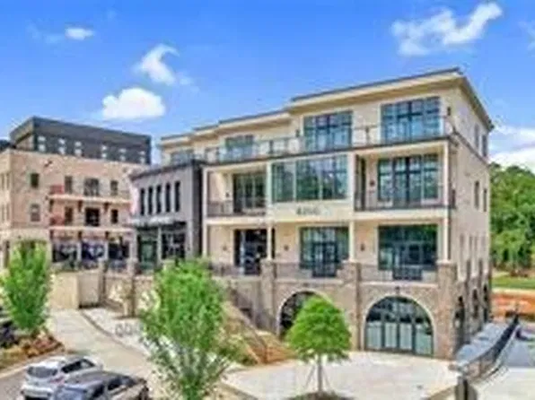 8200 Main St S #1208, Woodstock, GA 30188