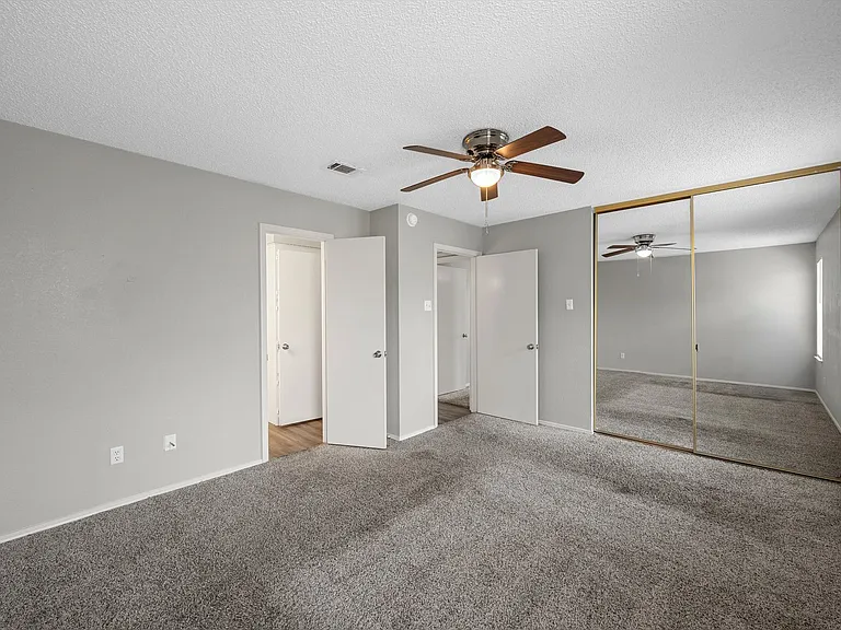2332 Melissa Dr — Photo 6