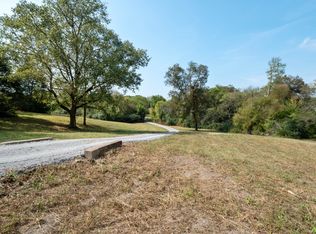 182 Canoe Branch Rd, Castalian Springs, TN 37031