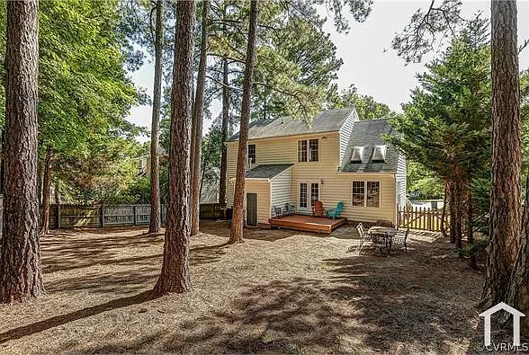 5609 Drayton Dr — Photo 24